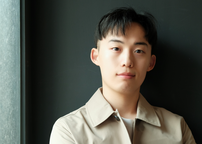 윤아랑 영화평론가
